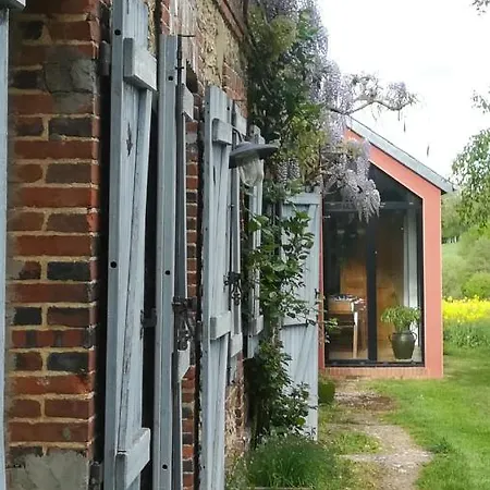 Bed & Breakfast Au Bouton Dort *